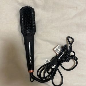 Amika Thermal Brush